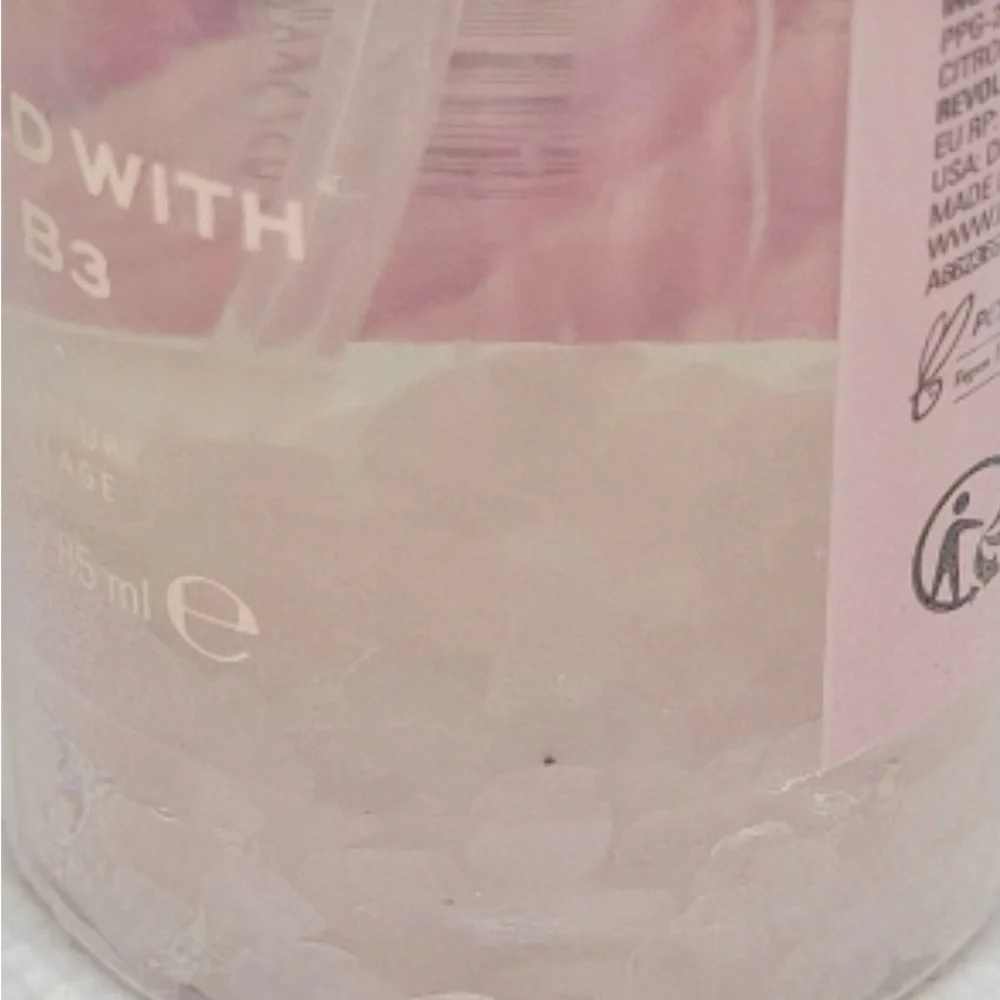 Makeup Revolution Rose Quartz Energy Fix Spray